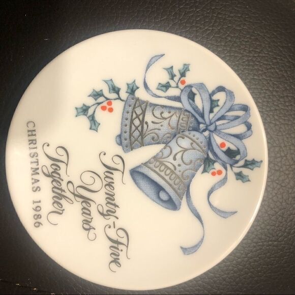 Vintage 25 YEARS TOGETHER PORCELAIN PLATE 86 MB - Picture 3 of 5